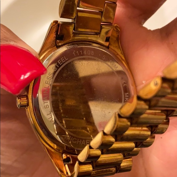 Michael Kors Watch - Picture 3 of 4